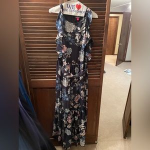 Gorgeous Vince Camuto floral dress 12